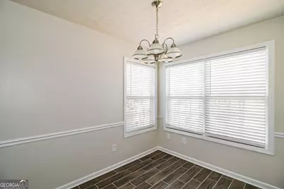 6902 Malvern Court, Lithonia, GA 30038 - Photo 6