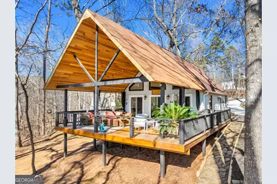 999 Rue Fleur De Lis, Lavonia, GA 30553 - Photo 1