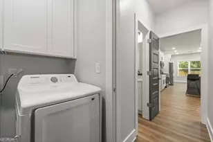 410 Utoy Cir SW, Atlanta, GA 30331 - Photo 12