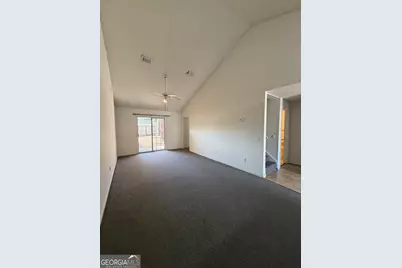 303 Madison, Saint Marys, GA 31558 - Photo 6