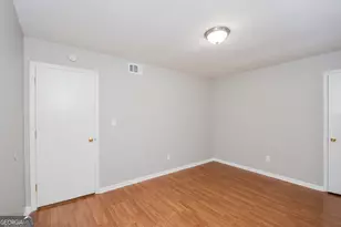 619 Lakeridge Cir SE, Conyers, GA 30094 - Photo 10