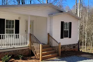 2220 O W Adams, Dewy Rose, GA 30634 - Photo 2