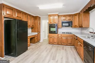 6449 Laural Bend, Stone Mountain, GA 30087 - Photo 6