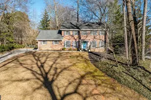 1499 Kings Down Cir, Atlanta, GA 30338 - Photo 2