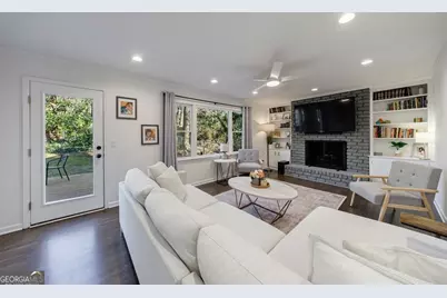 1499 Kings Down Circle, Atlanta, GA 30338 - Photo 12