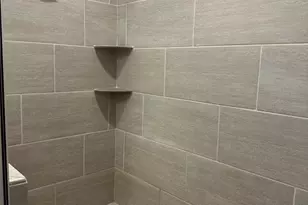 325 Edgewater Dr, Athens, GA 30605 - Photo 2