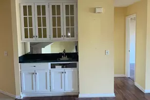 300 Ginger Creek Ln, Clayton, GA 30525 - Photo 4