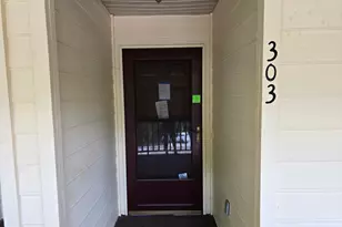 300 Ginger Creek Ln, Clayton, GA 30525 - Photo 2