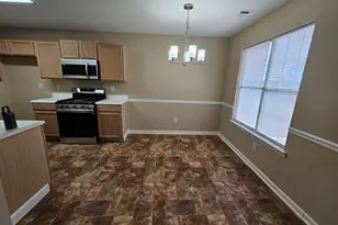 121 Fox Chase Ct, McDonough, GA 30253 - Photo 6