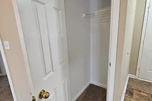 121 Fox Chase Ct, McDonough, GA 30253 - Photo 4