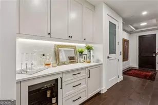 2520 Peachtree Rd, Atlanta, GA 30305 - Photo 10