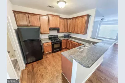 4682 Liberty Square Drive, Acworth, GA 30101 - Photo 6