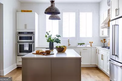 1298 Chelsea Circle NW, Atlanta, GA 30318 - Photo 1