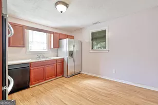 1931 Oana St SW, Atlanta, GA 30310 - Photo 8