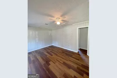 135 Love Street, Austell, GA 30168 - Photo 4