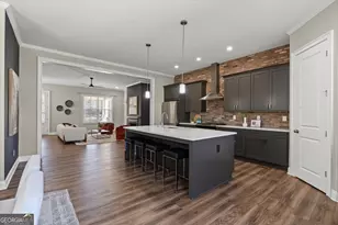 2357 Rover Ct, Atlanta, GA 30317 - Photo 8