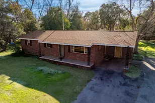 2014 Tyson Ave, Tifton, GA 31794 - Photo 2