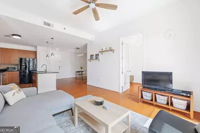 711 Cosmopolitan Drive NE #300, Atlanta, GA 30324 - Photo 8