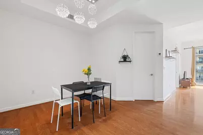 711 Cosmopolitan Drive NE #300, Atlanta, GA 30324 - Photo 4