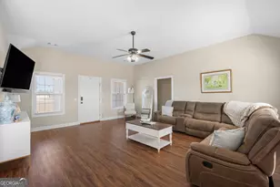 335 Tavern Ln, Statesboro, GA 30458 - Photo 4