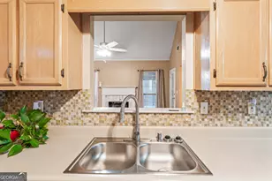 64 Dogwood Lakes Dr, Hampton, GA 30228 - Photo 16