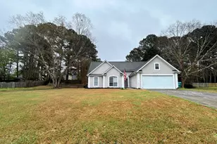 64 Dogwood Lakes Dr, Hampton, GA 30228 - Photo 2