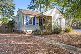 2224 E 38th St, Savannah, GA 31404 - Photo 2