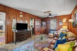 2224 E 38th St, Savannah, GA 31404 - Photo 16