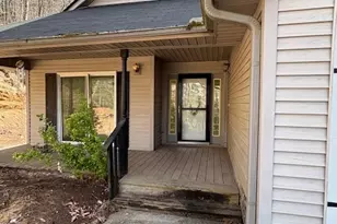 362 Idlywild Ln, Tiger, GA 30576 - Photo 2