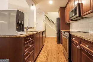 2396 Meadow Falls Ln, Duluth, GA 30097 - Photo 10