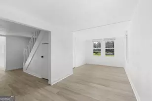 2006 Texas Ave, Savannah, GA 31404 - Photo 6