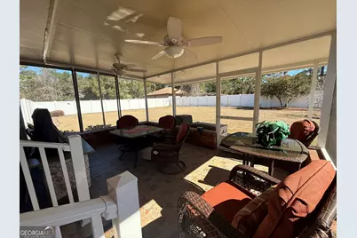 687 Harper Street, Jesup, GA 31546 - Photo 14