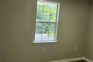 215 Meridian St, Canton, GA 30114 - Photo 14