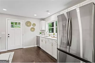 1995 Venetian Drive SW, Atlanta, GA 30311 - Photo 14