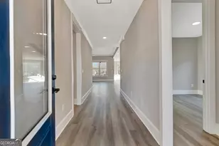 180 Redhaven Dr, Senoia, GA 30276 - Photo 2