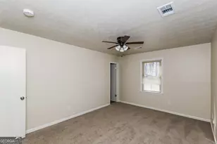 1070 Salisbury Trail, Riverdale, GA 30296 - Photo 8