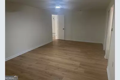 614 W 38th Street, Savannah, GA 31415 - Photo 18