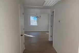 614 W 38th St, Savannah, GA 31415 - Photo 16