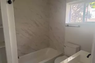 614 W 38th St, Savannah, GA 31415 - Photo 20