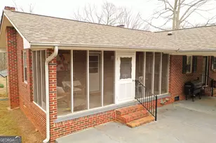 436 Tommy Irvin Rd, Mount Airy, GA 30563 - Photo 6