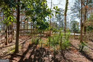 9330 Martins Lake Dr, Roswell, GA 30076 - Photo 48