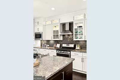 516 Micayne Circle SE #6, Smyrna, GA 30082 - Photo 6