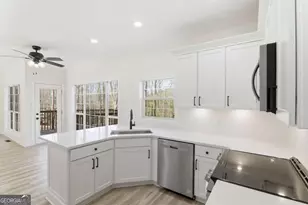 5560 Pilgrim Point Ext, Cumming, GA 30041 - Photo 14