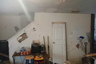 401 Hopi Ln, Villa Rica, GA 30180 - Photo 2