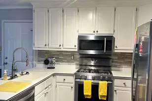 1004 Crown River Pkwy, McDonough, GA 30252 - Photo 8