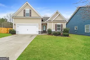 145 Thomaston St, Newnan, GA 30263 - Photo 1