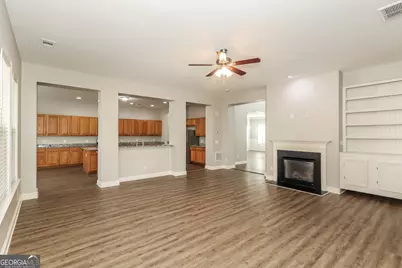 7461 Mistydawn Drive, Fairburn, GA 30213 - Photo 4