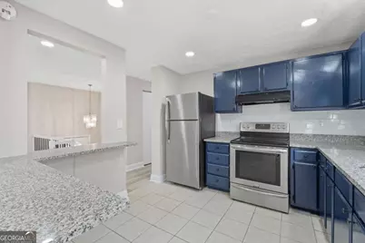 5268 Kinsdale Lane, Stone Mountain, GA 30088 - Photo 14