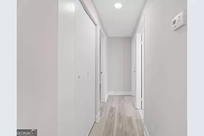 5268 Kinsdale Lane, Stone Mountain, GA 30088 - Photo 16