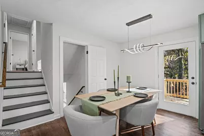 925 Majesty Lane, Morrow, GA 30260 - Photo 2